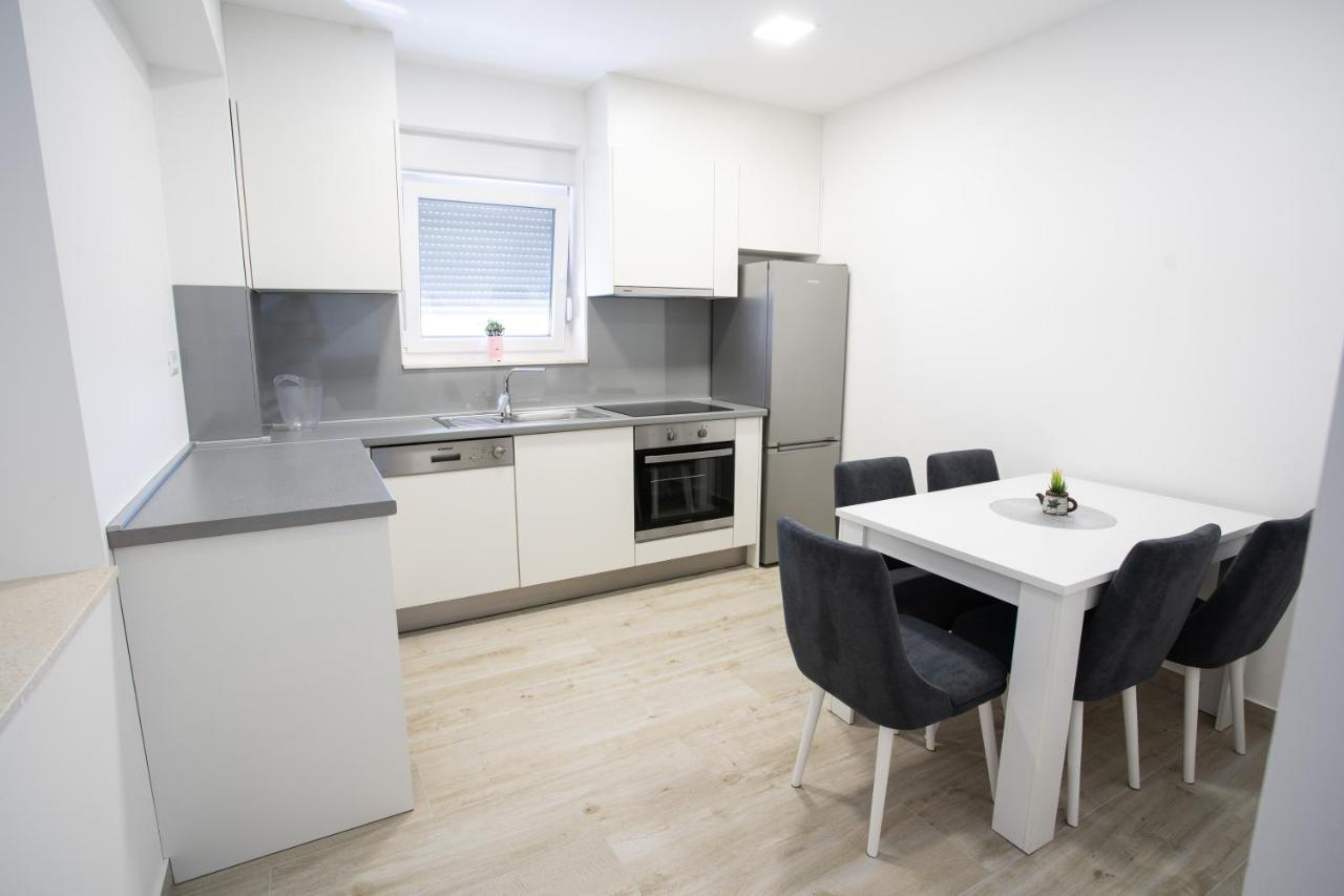 Apartmani Centar Любушки Экстерьер фото