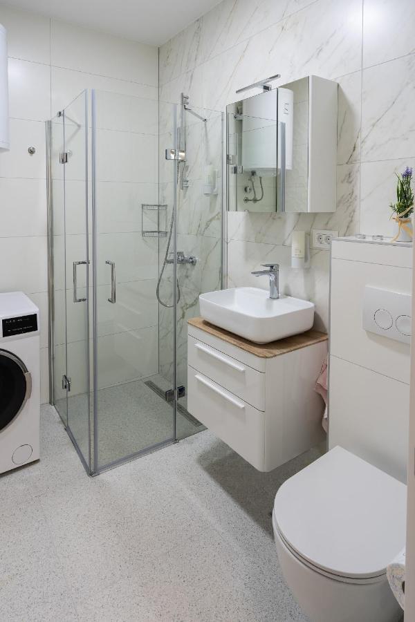 Apartmani Centar Любушки Экстерьер фото