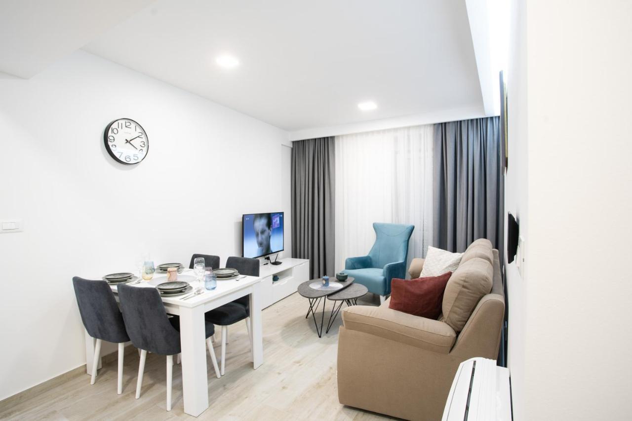 Apartmani Centar Любушки Экстерьер фото