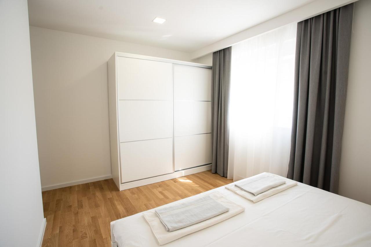 Apartmani Centar Любушки Экстерьер фото
