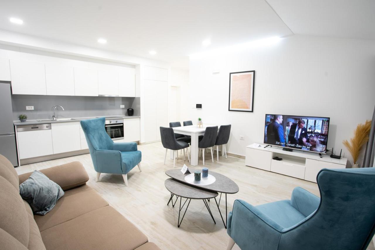 Apartmani Centar Любушки Экстерьер фото