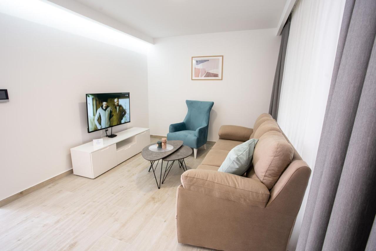 Apartmani Centar Любушки Экстерьер фото